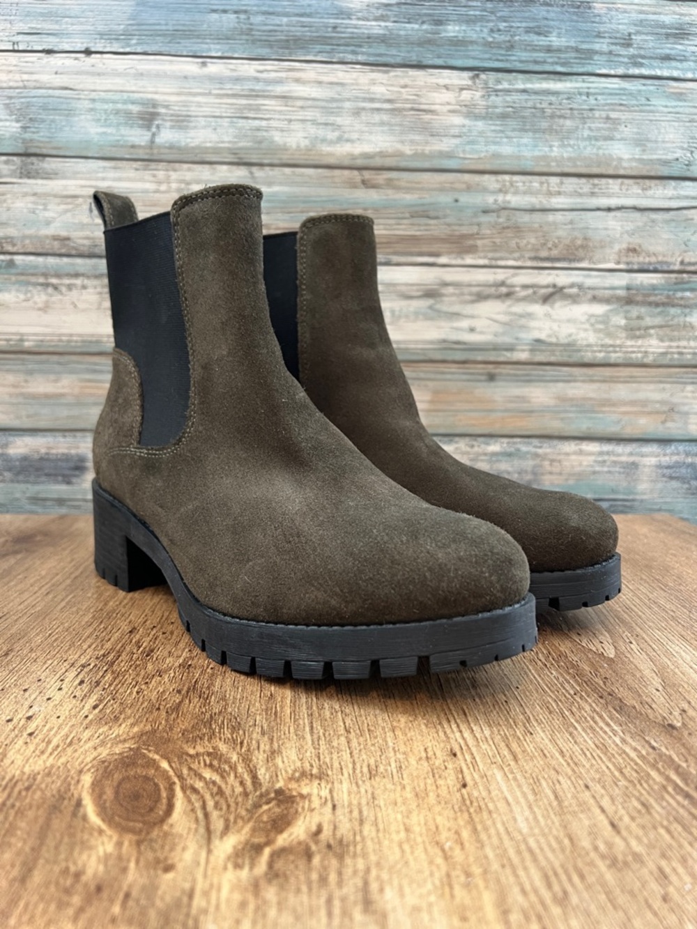 Joie Military Green Suede Chelsea Boots Women’s Size 7